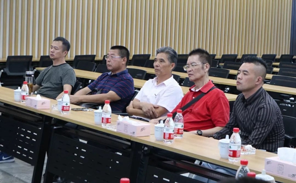 1-2203010U354F1 非凡国际(中国区)有限公司-官方网站