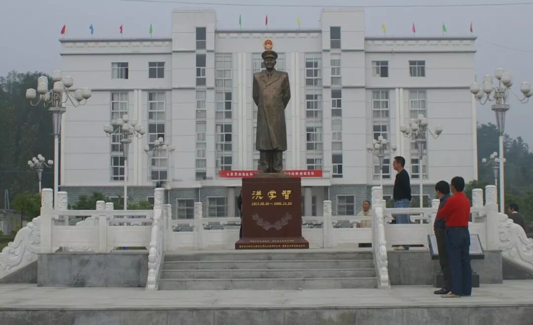 1-260413151A4R4 非凡国际(中国区)有限公司-官方网站